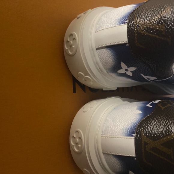 Authentic women’s LV shoes 💙🤍 - Picture 2 of 5